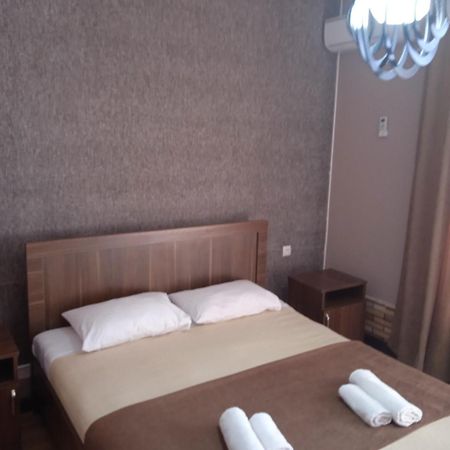 Tamazi Hotel Koboeleti Buitenkant foto