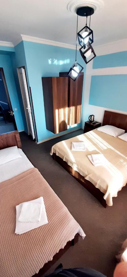 Tamazi Hotel Koboeleti Buitenkant foto