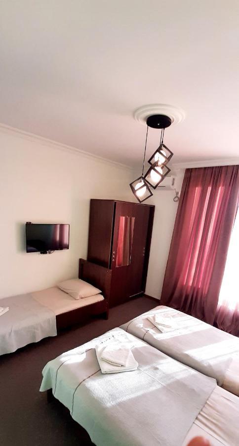 Tamazi Hotel Koboeleti Buitenkant foto