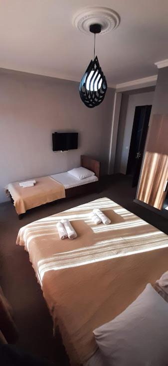 Tamazi Hotel Koboeleti Buitenkant foto