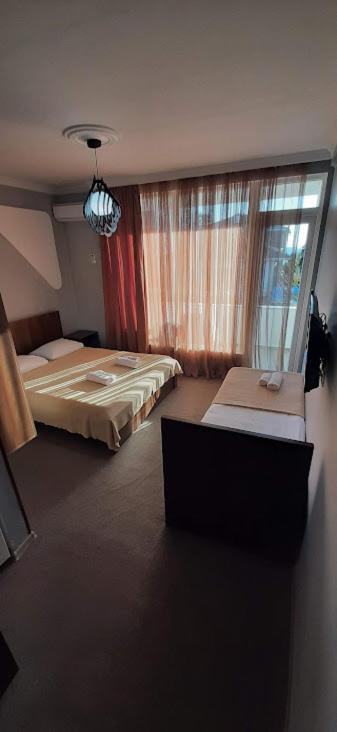 Tamazi Hotel Koboeleti Buitenkant foto
