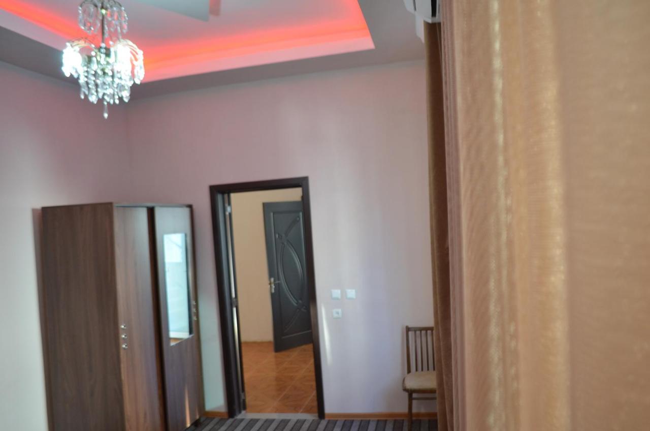 Tamazi Hotel Koboeleti Buitenkant foto