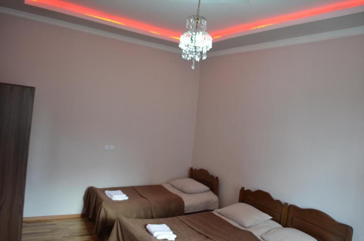 Tamazi Hotel Koboeleti Buitenkant foto
